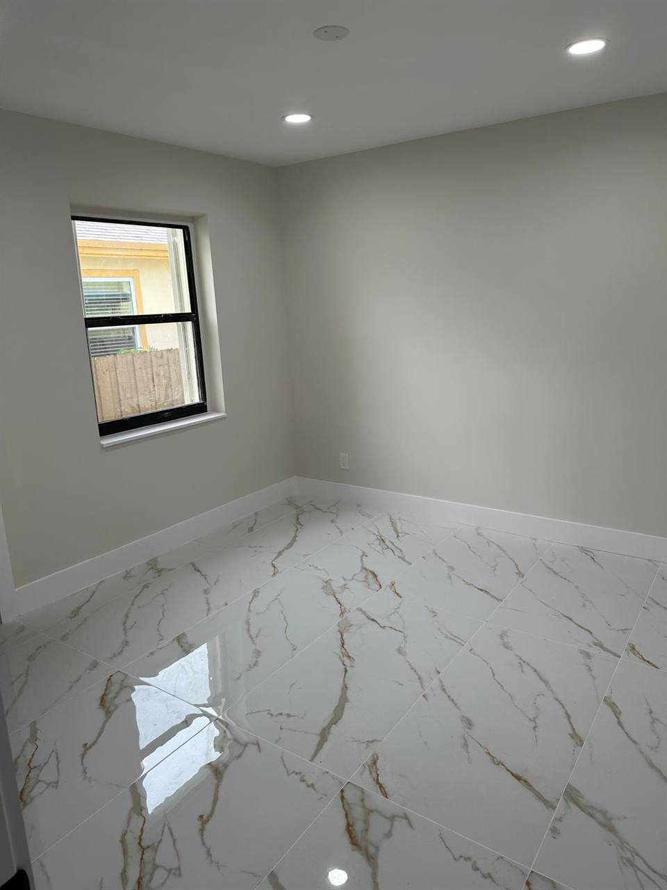 Marble porcelain flooring full room